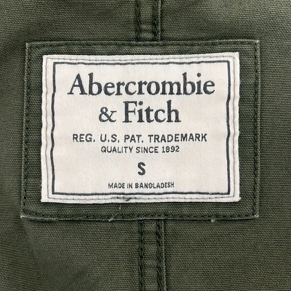 Abercrombie and Fitch || Women’s Forest Green Utility Jackets With 4 pockets  S - Picture 6 of 8